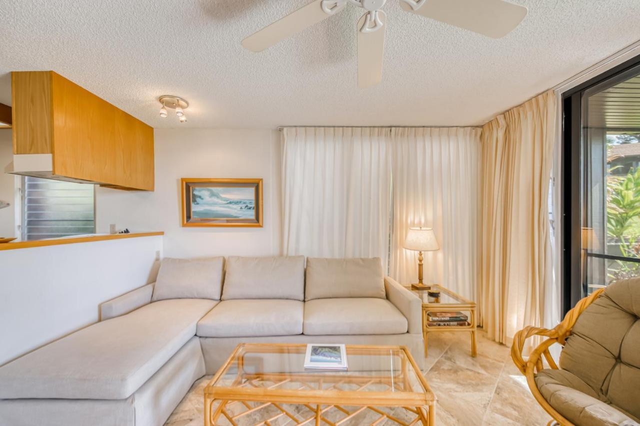 Mahina Surf III Villa Kahana Rum bild